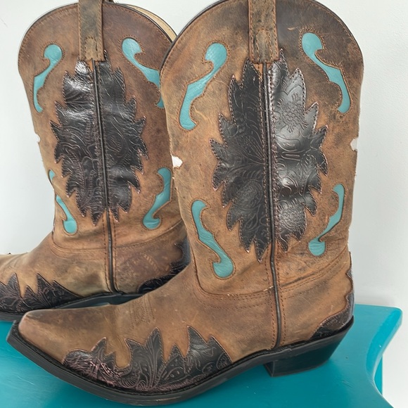 BOTTES WESTERN - Picture 2 of 6
